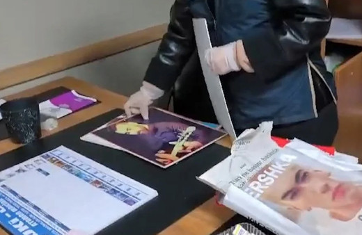 Esenyurt'ta DEM Parti ilçe binasına operasyon: Terör propagandası yapan 2 şahıs gözaltına alındı