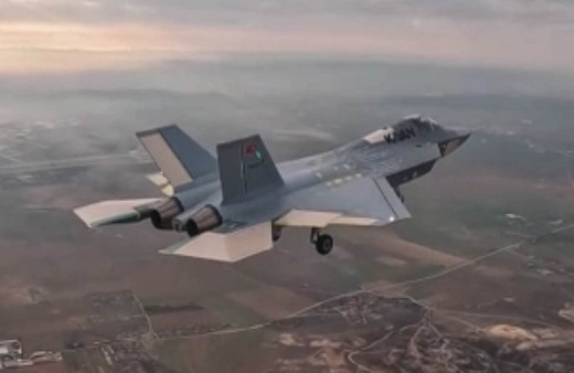 KAAN ilk kez havalandı, gökyüzünde süzüldü, ardından iniş yaptı! Savunma Sanayii Başkanı Görgün o anları paylaştı