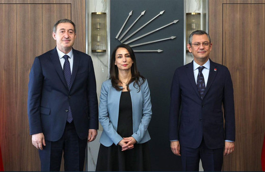 Şok iddia! CHP'den DEM Parti'ye İstanbul operasyonu! Şoför satın alındı, liste YSK'ya gecikti