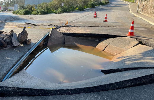 Bodrum'da içme suyu isale hattı patladı!