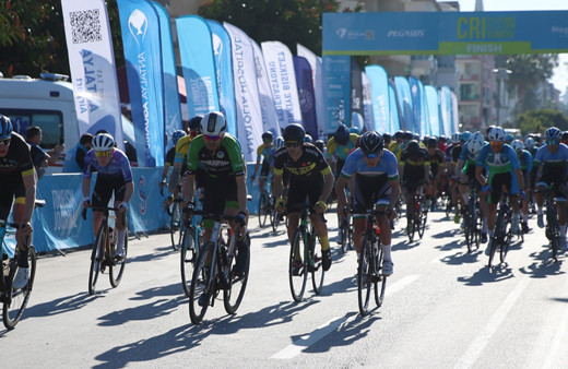 CRI Türkiye Uluslararası Bisiklet Yarışı Serisi'nin 3. ayak yarışları Alanya'da yapıldı