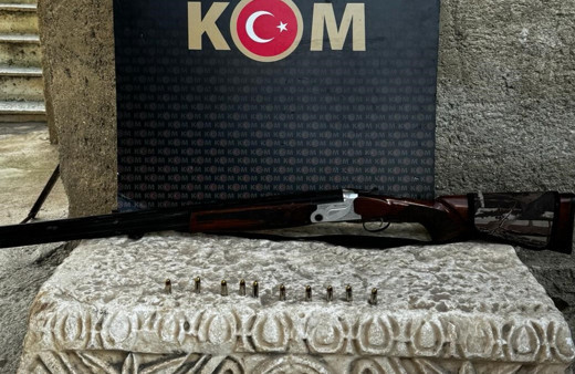 100 kilogram ağırlığında tarihi sanduka ele geçirildi