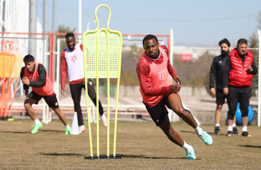 Sivasspor’da, Kasımpaşa maçı hazırlıkları sürüyor