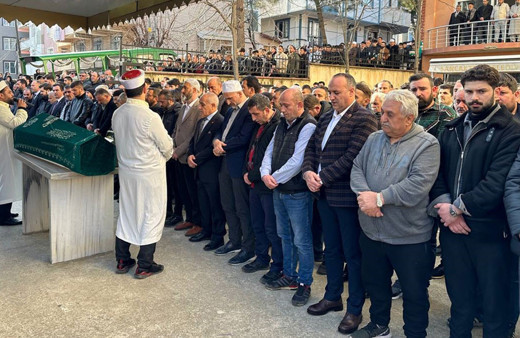 Sancaktepe'deki lisede bir öğrencinin ölmesiyle sonuçlanan kavgaya karışan diğer öğrenci tutuklandı