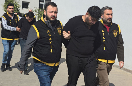 Adana'da araç hırsızlığı yapan 3 zanlı tutuklandı!