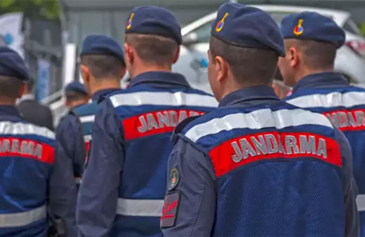 Askerde 'tertipçilik' kavgasında kan aktı! Jandarma üst devresini vurdu