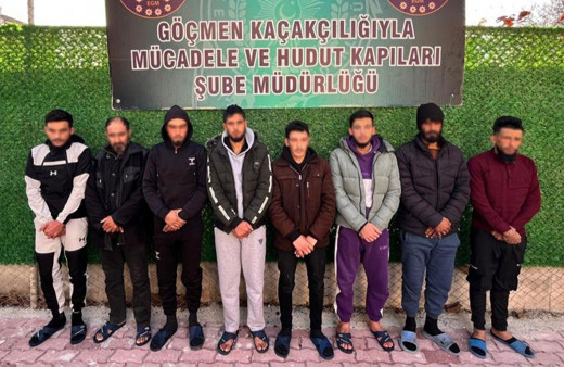 Konya’da 13 düzensiz göçmen yakalandı