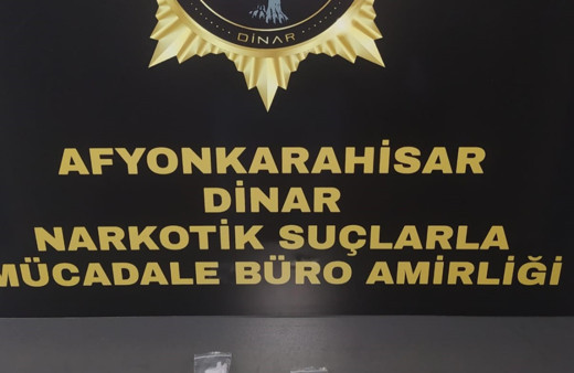 Uyuşturucuyla yakalanan 3 kişi gözaltına alındı