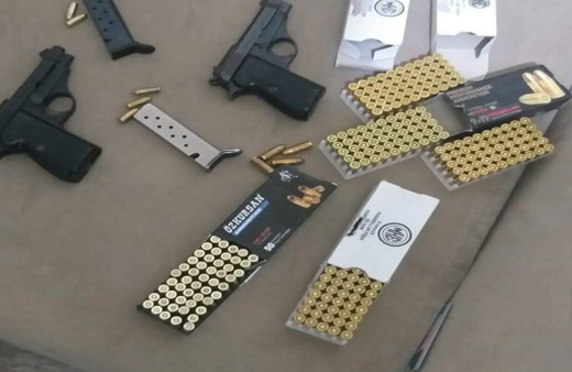 Diyarbakır’da kaçak silah operasyonu: 8 tabanca ele geçirildi