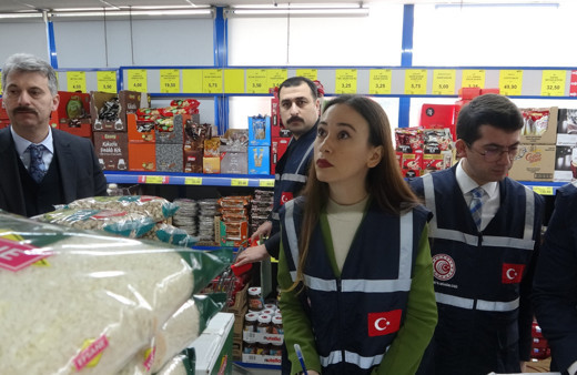 Ramazan ayı öncesi marketlerde fiyat ve etiket denetimi yapıldı