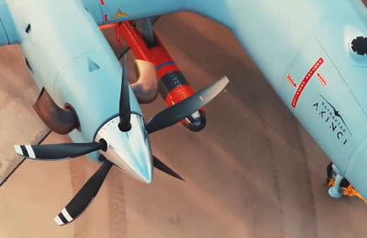 Bayraktar AKINCI'dan milli seyir füzesiyle tam isabet