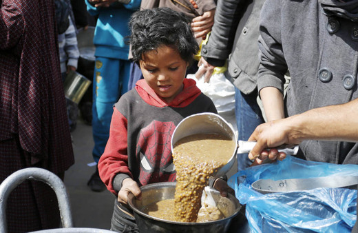 Ürdün, Gazze'ye havadan yardım paketleri bıraktı