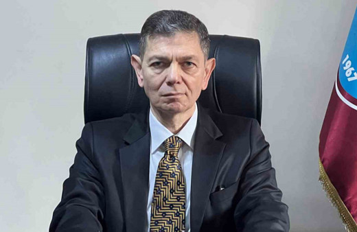 Trabzonspor Divan Kurulu Başkanı Mahmut Ören mazbatasını aldı