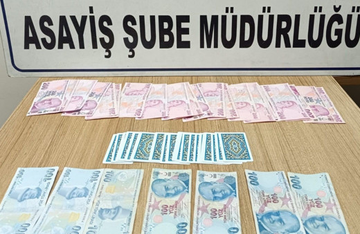 Kumar oynayan 5 kişiye 32 bin 125 lira para cezası kesildi