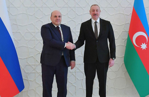 Azerbaycan Cumhurbaşkanı, Rusya Başbakanı'nı kabul etti