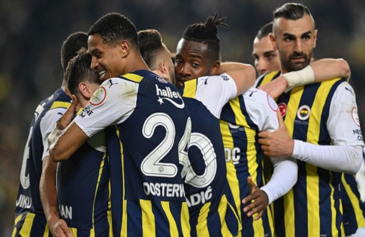 Fenerbahçe'de kadro belli oldu! O isim yer almadı