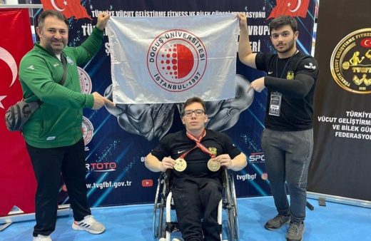 Bilek güreşinin şampiyonları belirlendi