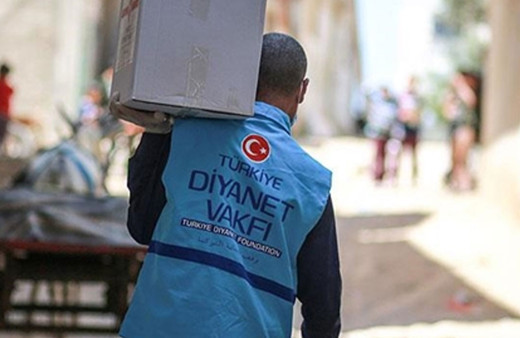 Türkiye Diyanet Vakfı, Özbekistan'da 800 aileye gıda yardımı yaptı