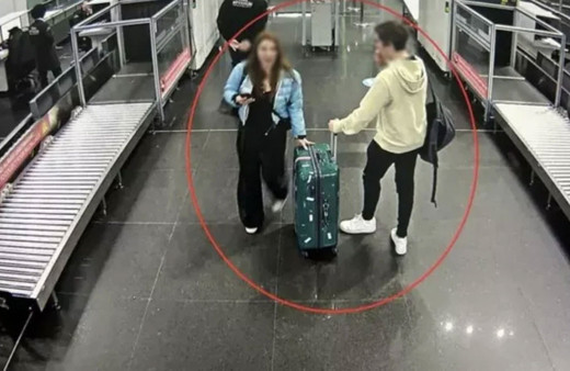 Mısır'a kaçan Eylem Tok ve oğlu hakkında tutuklama kararı