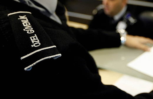 Mesaide görüntülü çıplak sohbet yapan belediye çalışanı işten atıldı