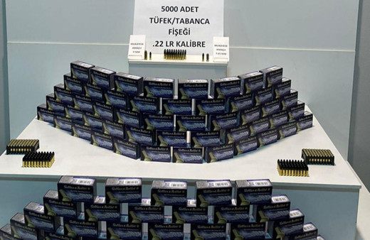 Büyük İstanbul Otogarı'nda 5 bin fişek ele geçirildi!