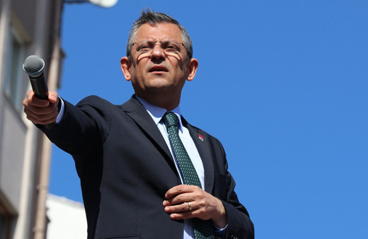 Özgür Özel'den Burcu Köksal'a yanıt! 'CHP'li belediyeler söz verecek"