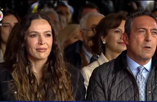 Ali Koç şaşkınlık içerisinde Eda Erdem'e baktı! Heykel açılışına damga vuran anlar kamerada