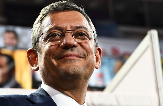 CHP Genel Başkanı Özgür Özel, 8 Mart Dünya Kadınlar Günü'nü kutladı