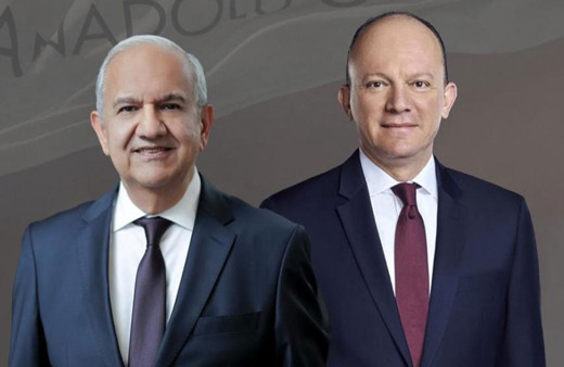 Anadolu Grubu’nda bayrak değişimi