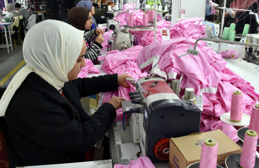 İki arkadaşın kurdukları fabrikalar Muşlu gençlere iş kapısı oldu