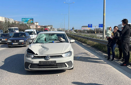 Kocaeli'de otomobilin çarptığı yaya ağır yaralandı