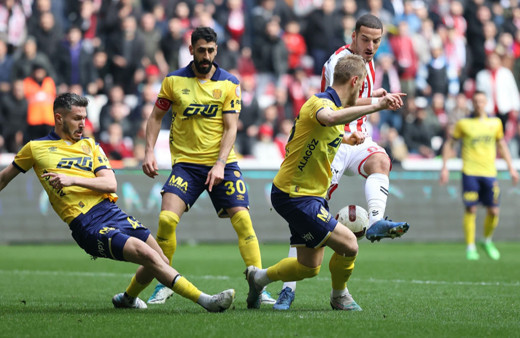 Samsunspor evinde Ankaragücü'nü devirdi!