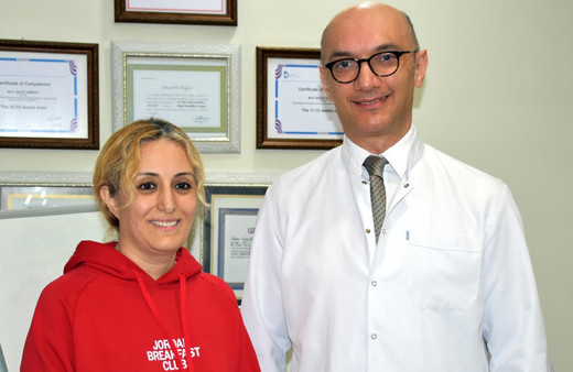 Karın ağrısıyla hastaneye giden genç kadın hayatının şokunu yaşadı