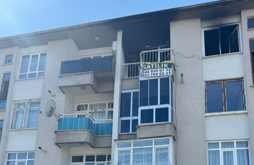 Eşine sinirlenen kocanın evde çıkardığı yangın söndürüldü!