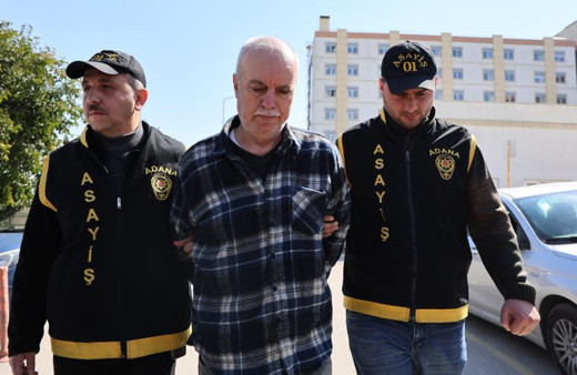 Oğlunu, "uyuşturucuya zam geldi, 100 TL daha ver" dediği için öldürmüş