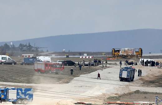 Son dakika! Konya'da Türk Yıldızları uçağı düştü