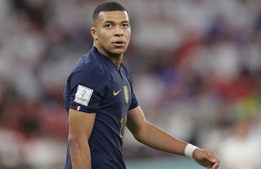 Kylian Mbappe kebapçıyla mahkemelik oldu