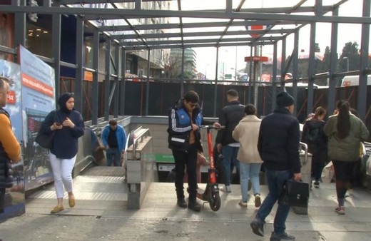 Metro istasyonunda intihar eden gencin bıraktığı not üzdü