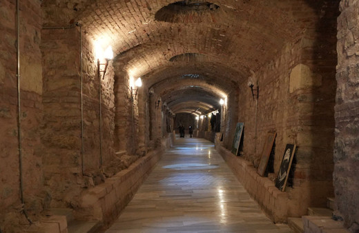 Beyoğlu'nda 130 yıllık handa gizli tüneller bulunmuştu sırrı ortaya çıktı