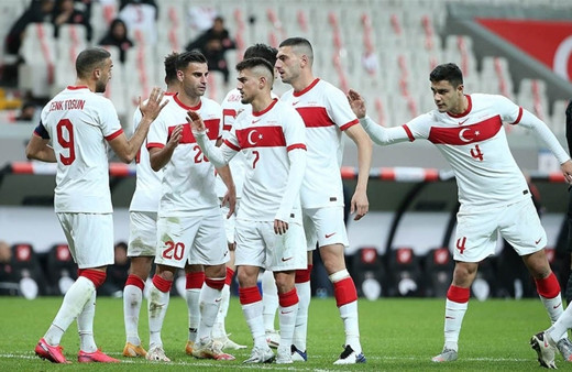 A Milli Takım'ın aday kadrosu resmen açıklandı! Montella genç yıldızları ilk kez çağırdı