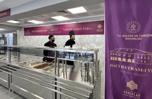 İhtiyaç sahiplerine yılın 12 ayı günlük 3 çeşit yemek hizmeti