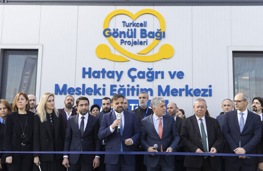 Turkcell Hatay'da Çağrı ve Mesleki Eğitim Merkezi'ni açtı
