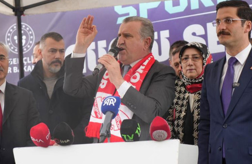 Gençlik ve Spor Bakanından Bolu’ya yeni stadyum müjdesi!