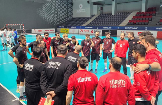 A Milli Erkek Hentbol Takımı, Angola'yı mağlup etti