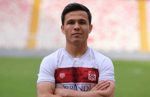 Sivasspor'da Azizbek Turgunboev, Özbekistan Milli Takım kadrosuna davet edildi