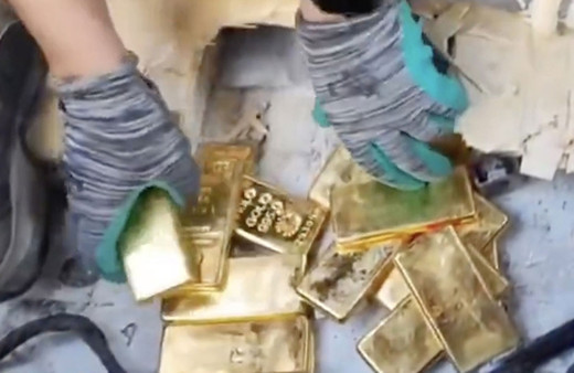 Bakan Ali Yerlikaya, Van'da 88 kilogram kaçak külçe altın ele geçirildiğini duyurdu