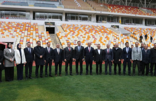 Gençlik ve Spor Bakanı, Yeni Malatya Stadyumu'nu inceledi