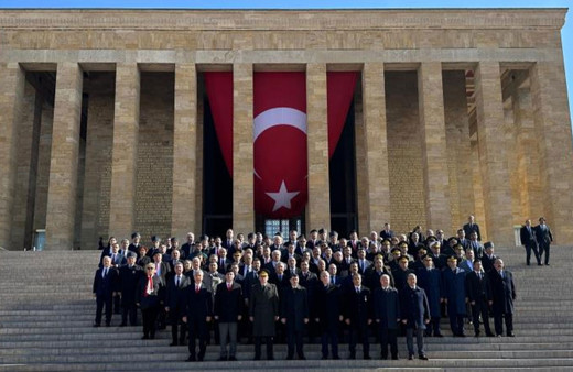 Anıtkabir'de 18 Mart Şehitlerini anma töreni düzenlendi