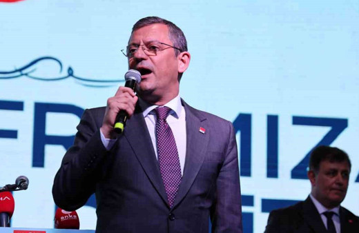 CHP Genel Başkanı Özgür Özel'den MHP Genel Başkanı Bahçeli'ye tebrik telefonu