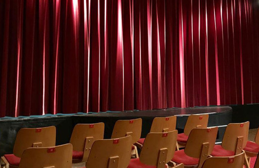 İBB Şehir Tiyatroları, Dünya Tiyatro Günü'nde 8 oyunu ücretsiz sahneleyecek